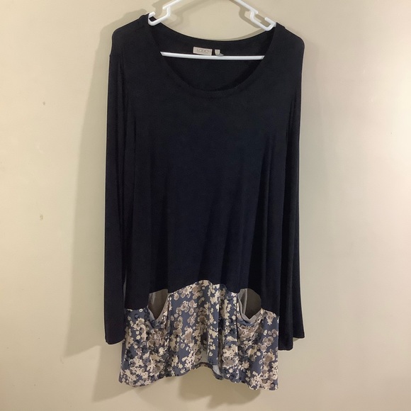 LOGO Tunic Long Sleeve Top Large